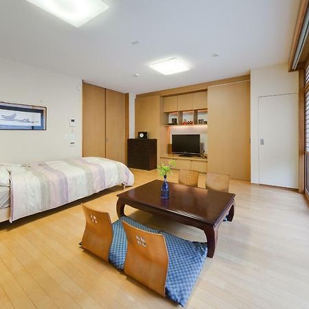 Апартаменти Shinjuku Garden House Токіо Екстер'єр фото