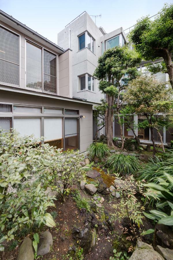 Апартаменти Shinjuku Garden House Токіо Екстер'єр фото