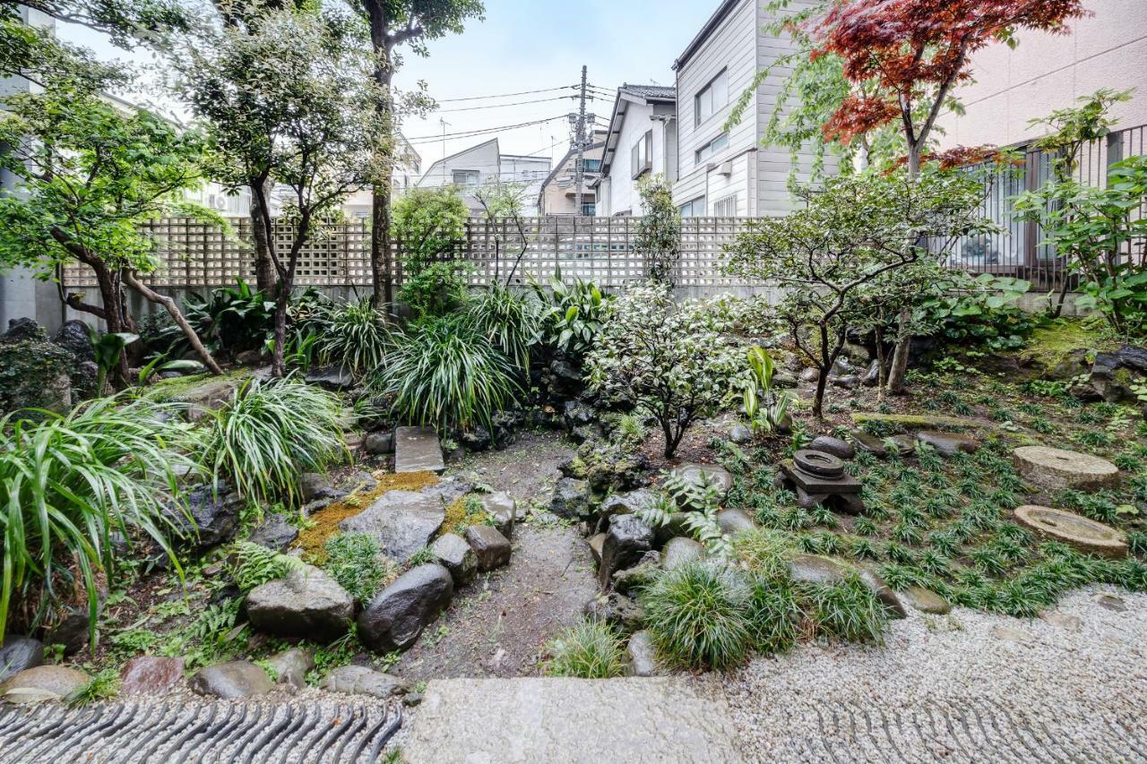 Апартаменти Shinjuku Garden House Токіо Екстер'єр фото
